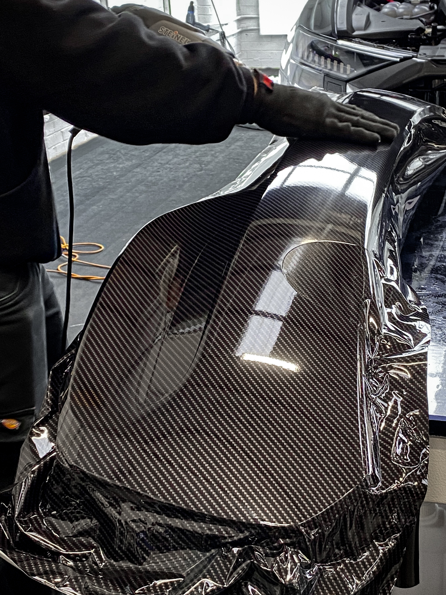 Carbon Fibre Wrapping Gloss & Matte Carbon Wraps VWC