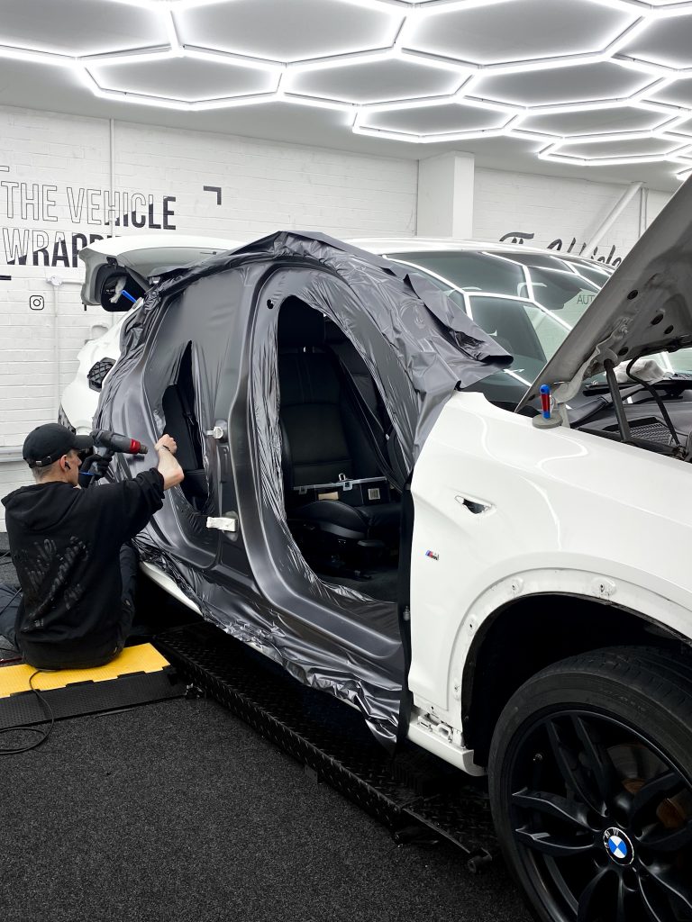 Re-Styling on X: BMW X4 Wrapped in blue glitter