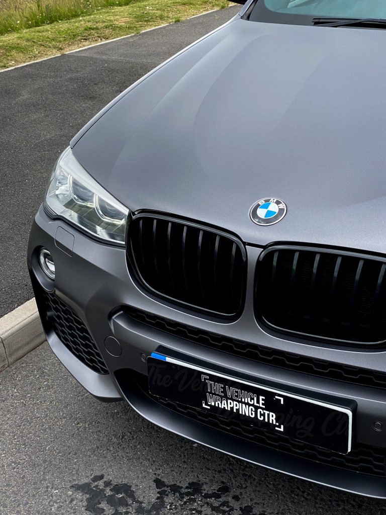 Re-Styling on X: BMW X4 Wrapped in blue glitter