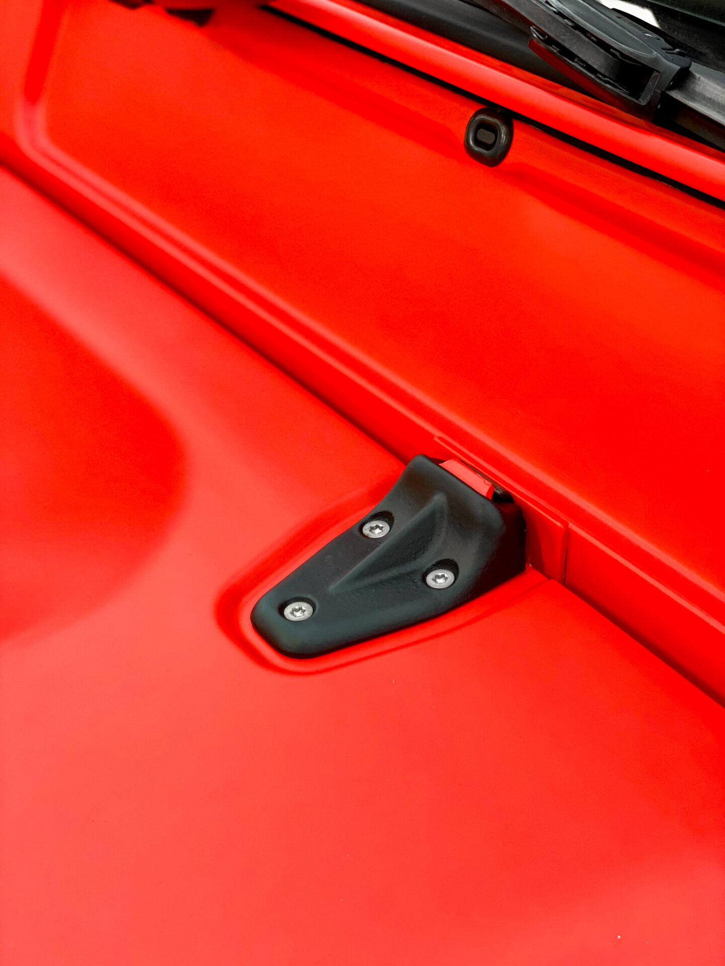 Twisted Defender 90 - Matte Hot Rod Red - Personal Wrapping Project