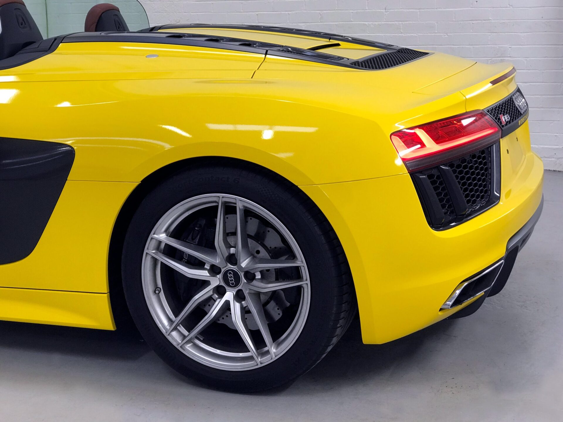 Neon Yellow R8 Audi R8 - Gloss Bright Yellow - Personal Wrapping Project
